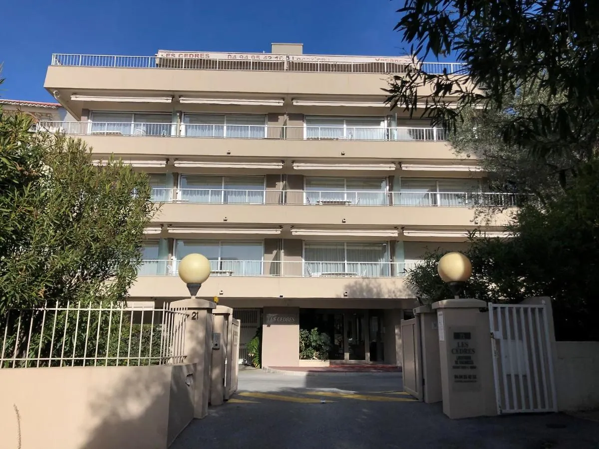 Apartment Studio Clim. Proche Plage, Commerces & Gare Avec Wifi, Parking En Option - Fr-1-466A-15 Saint-Raphael