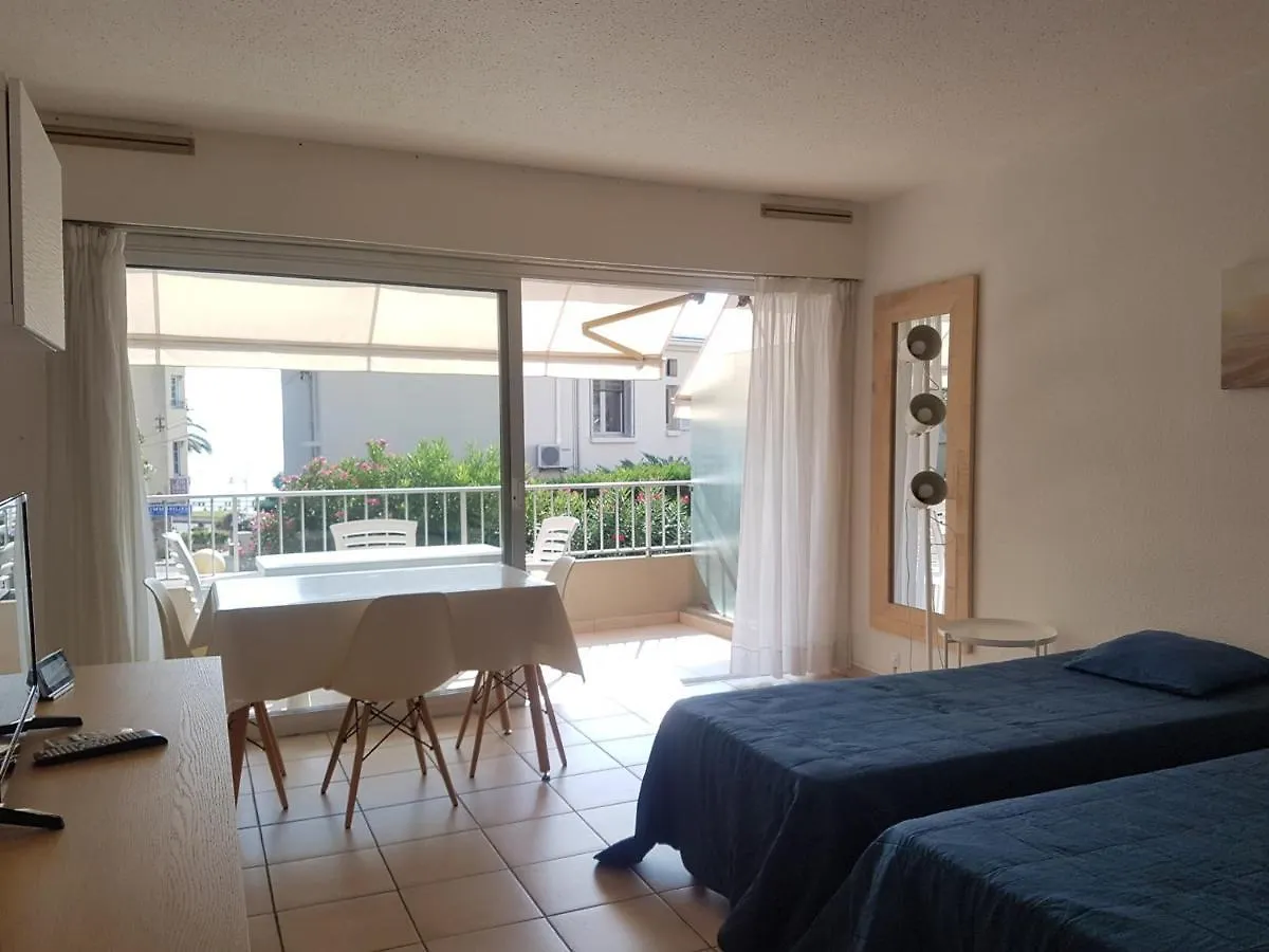 Studio Clim. Proche Plage, Commerces & Gare Avec Wifi, Parking En Option - Fr-1-466A-15 Saint-Raphael  0*, Saint-Raphael (Var) France